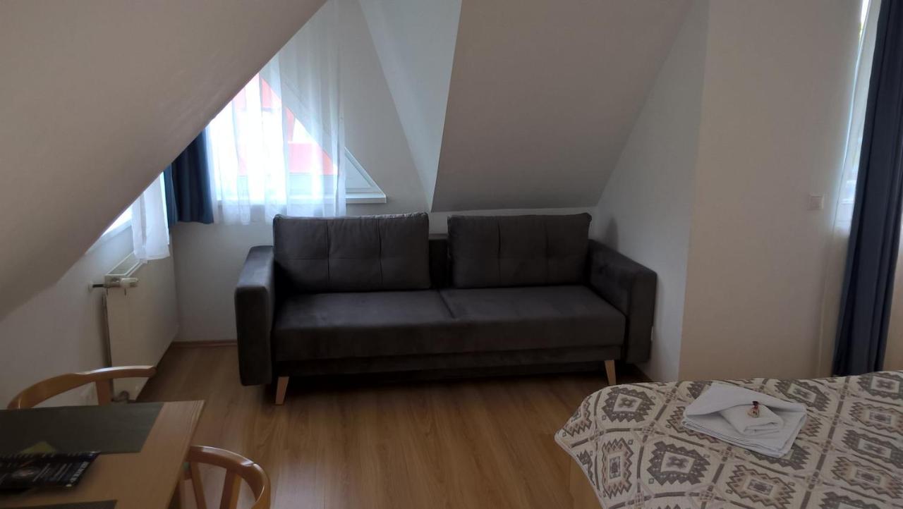 Lilla Wellnessapartman Залакарос Екстериор снимка