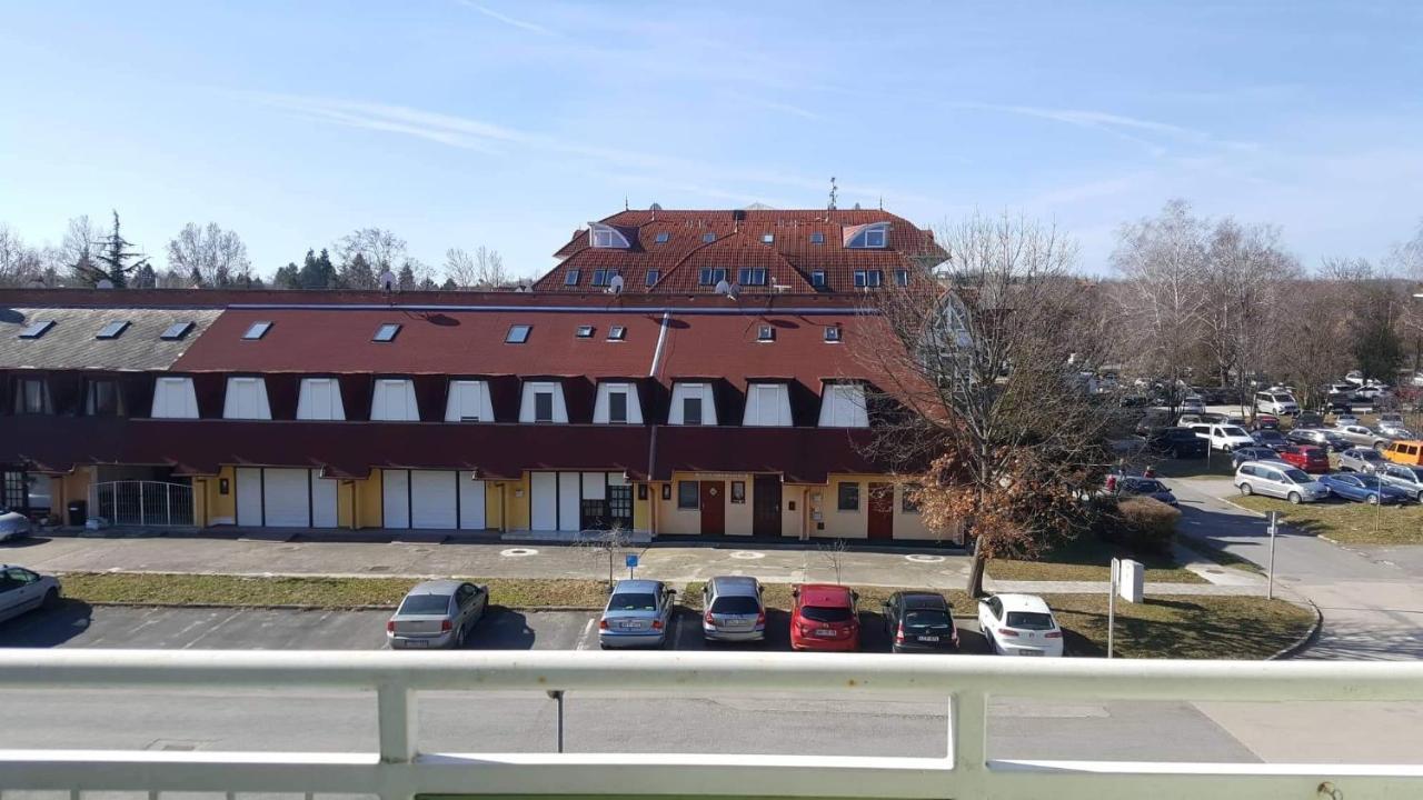 Lilla Wellnessapartman Залакарос Екстериор снимка