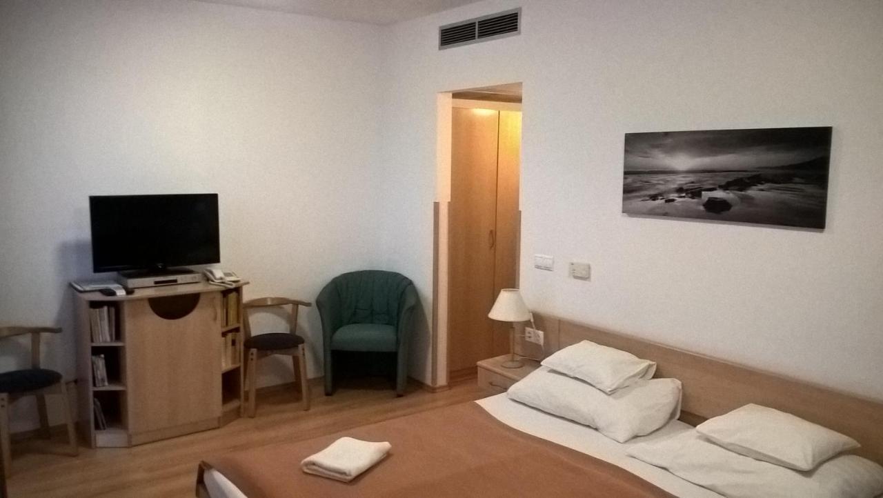 Lilla Wellnessapartman Залакарос Екстериор снимка